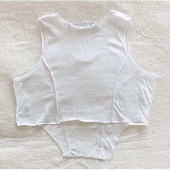 NWOT LF EMMA & SAM Overlock Handkerchief Tank Top - Picture 4 of 4
